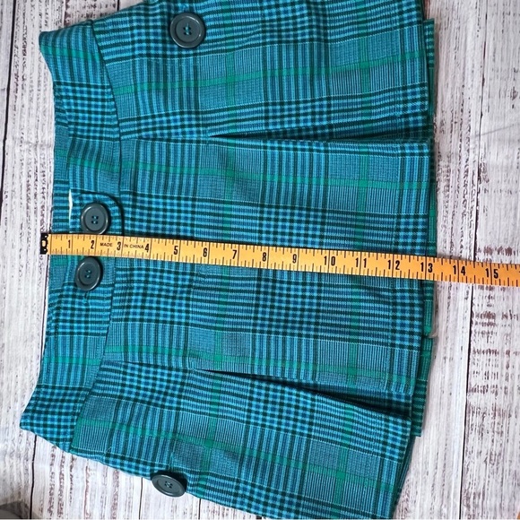 Plaid School Girl Skirt - Picture 6 of 7